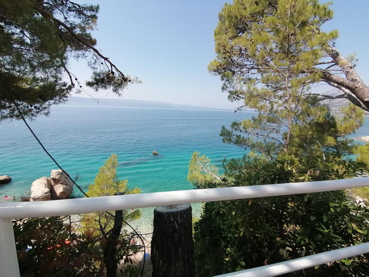 Apartmani Mares - 20 M From The Beach Brela Exteriér fotografie